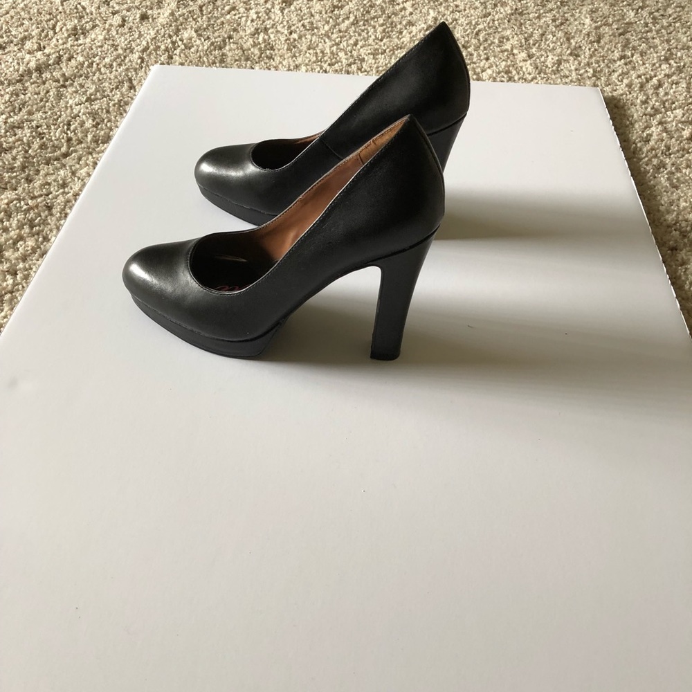 Ciao Bella Black 4 inch Pumps